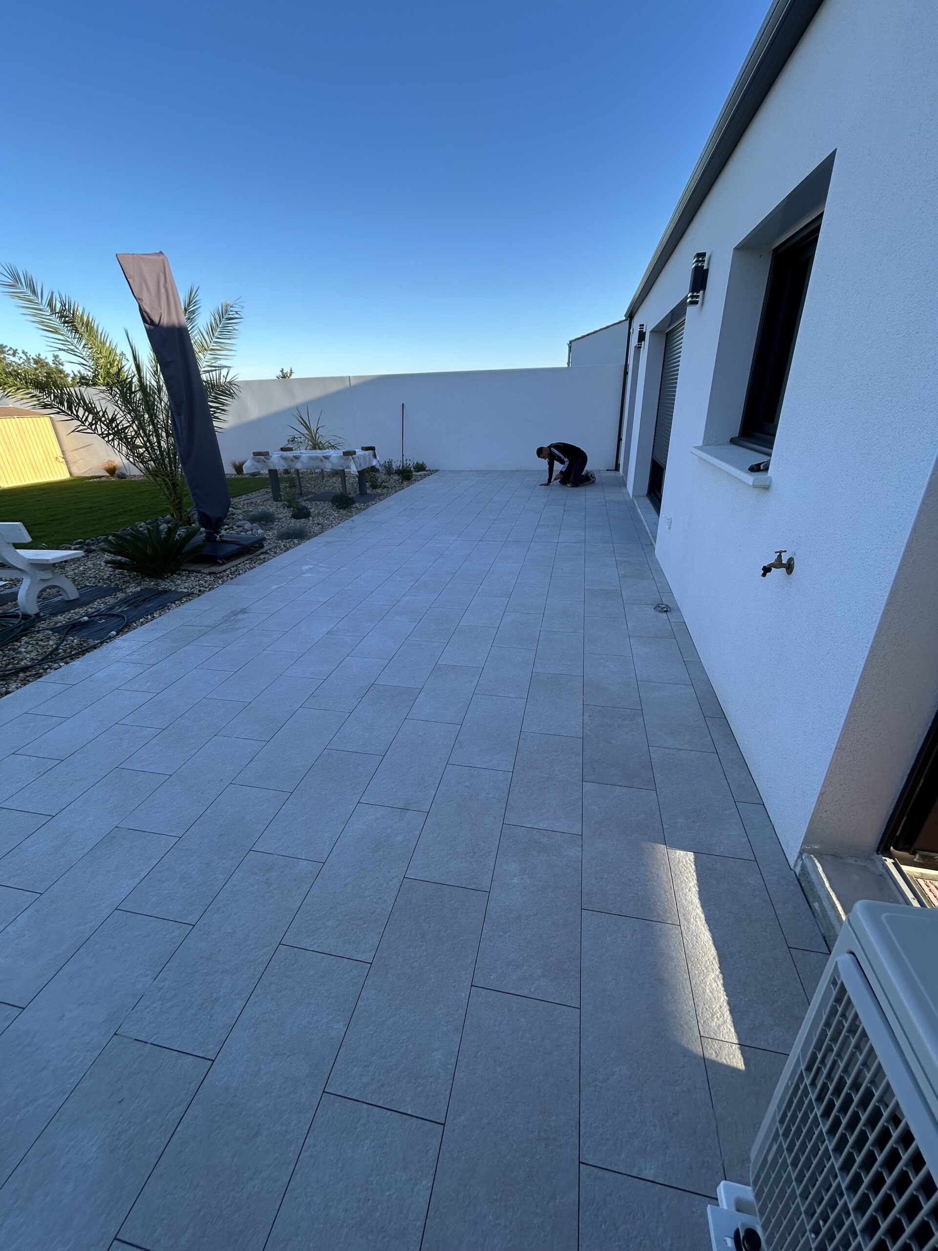 ARTPRO 17 réalise des travaux de carrelage intérieur et extérieur avec finitions soignées